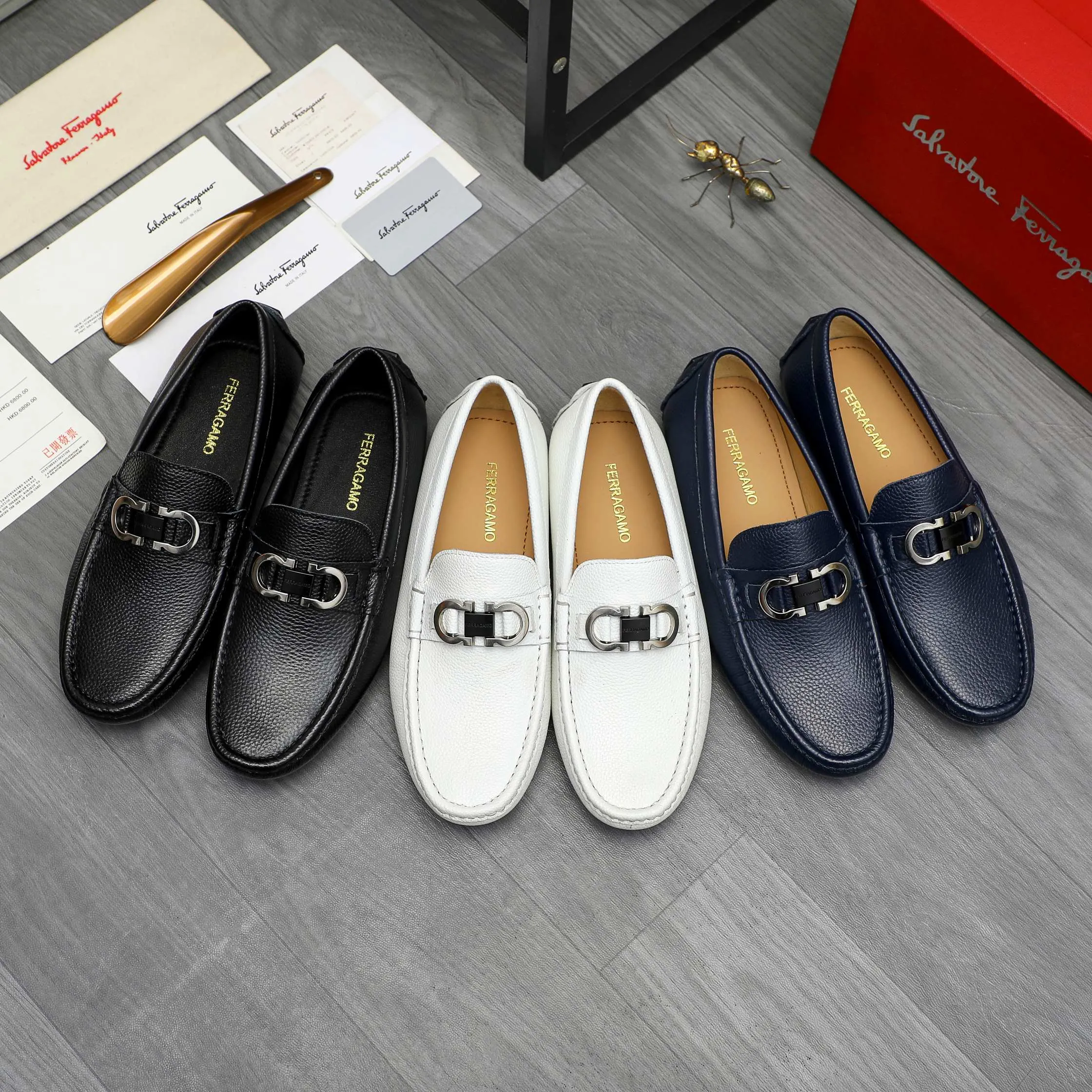 Men's shoes 💰p420 Product trademark: Ferragamo " Ferragamo ] Casual slip-on men's shoes Regular size: 38-44 Product materials: Selected pebbled cowhide upper, sheepskin lining, original rubber outsole